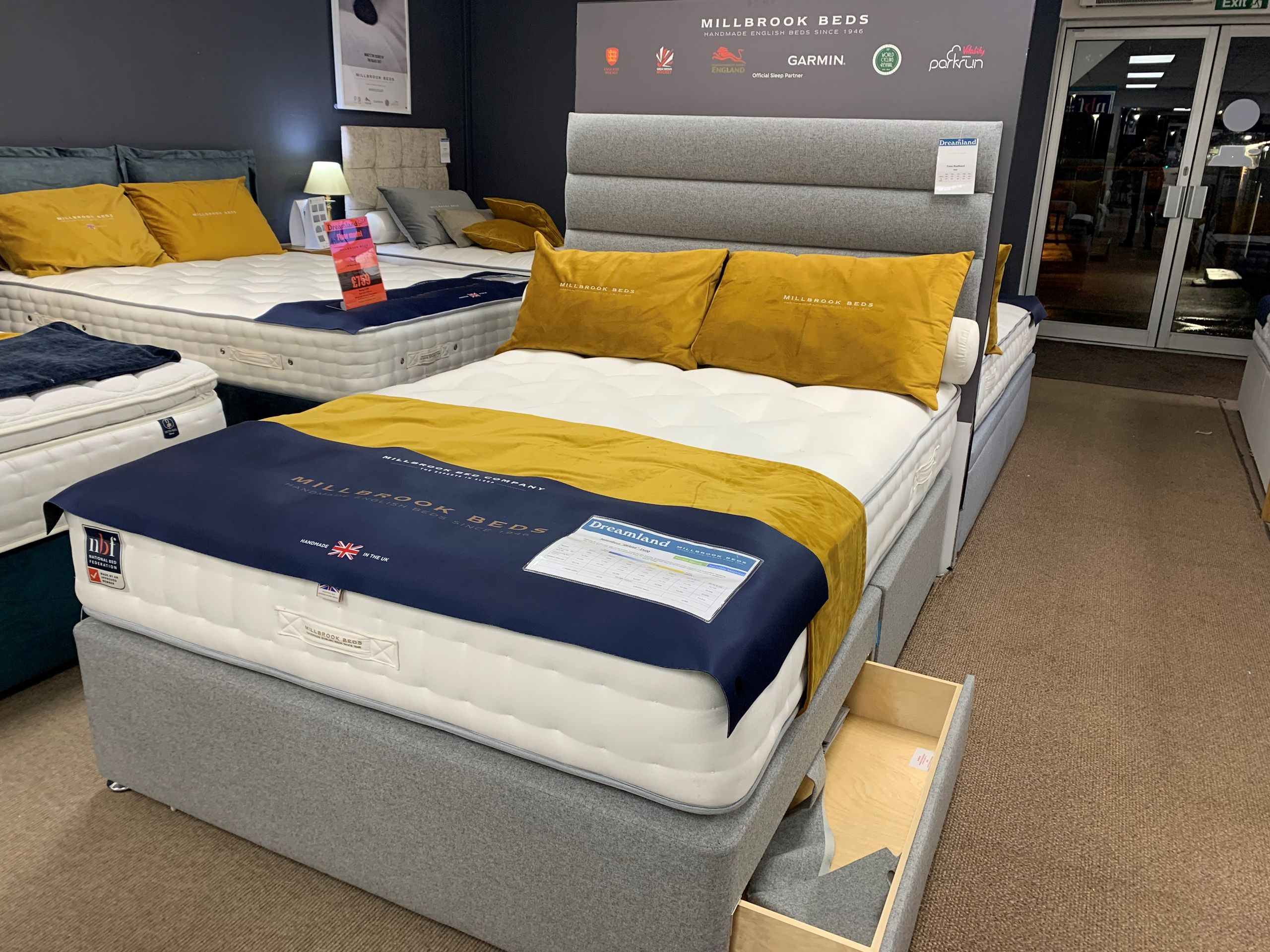 Floor models offers massive SAVINGS Dreamland Bedding